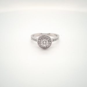 18ct White Gold Diamond Ring